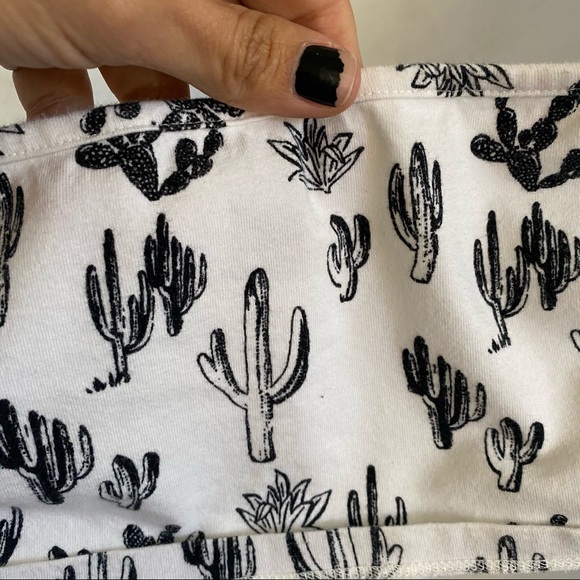 Forever 21 Cropped White Cactus  Halter Tank Top - Picture 7 of 7